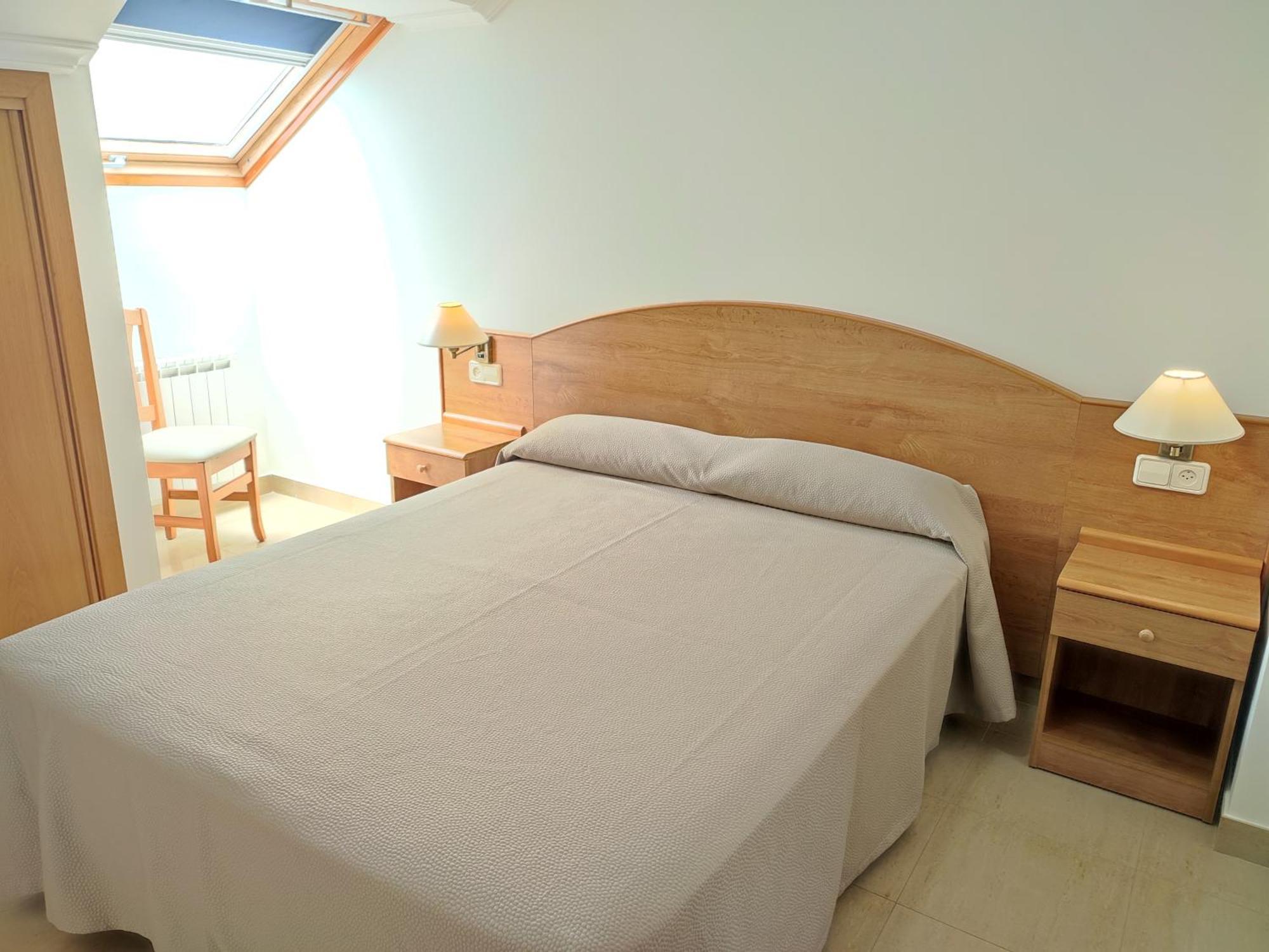 Apartamentos Marsil Монтальво Экстерьер фото