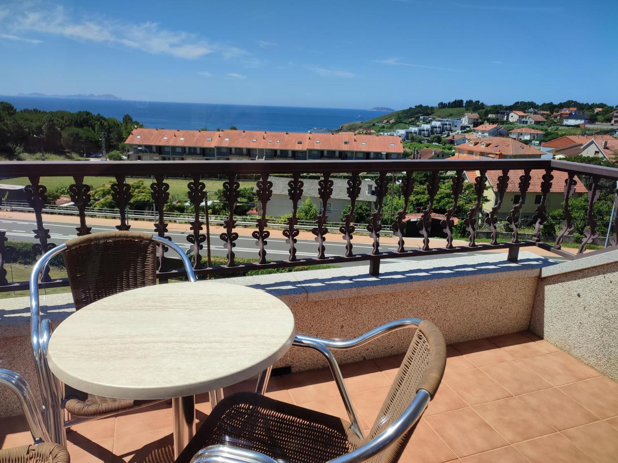 Apartamentos Marsil Монтальво Экстерьер фото
